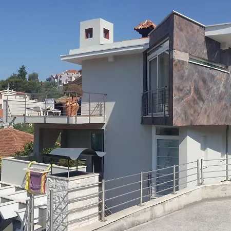 In With Balcony, Air Conditioning, Wifi 4328-1 Apartment